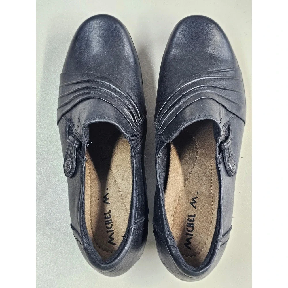 Michel M. Nina 92632 Black Leather Pleated Slip On Shootie Low Block Heel 8W